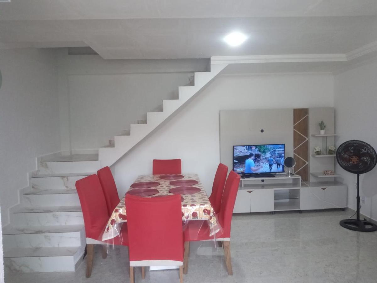 Apartamento Duplex Mobiliado em São Pedro da Aldeia Exterior foto